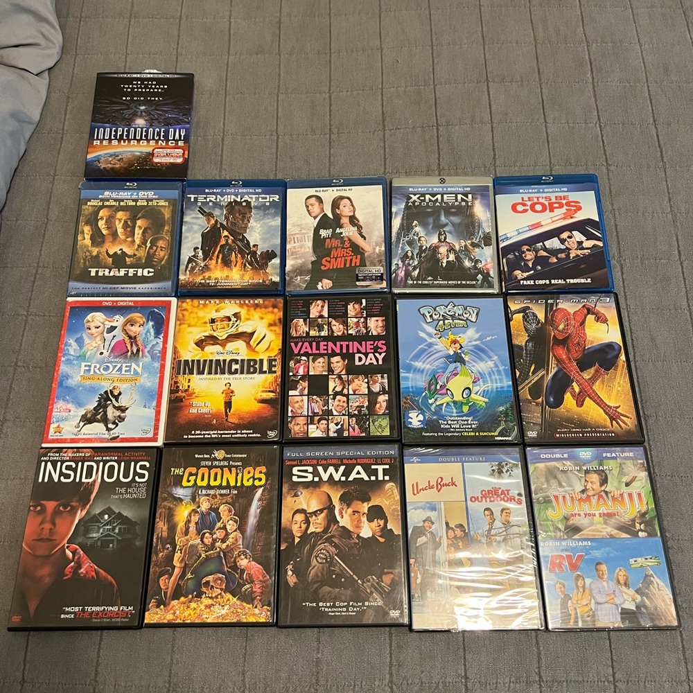 Set of Disc Movies Blue Ray/DVD